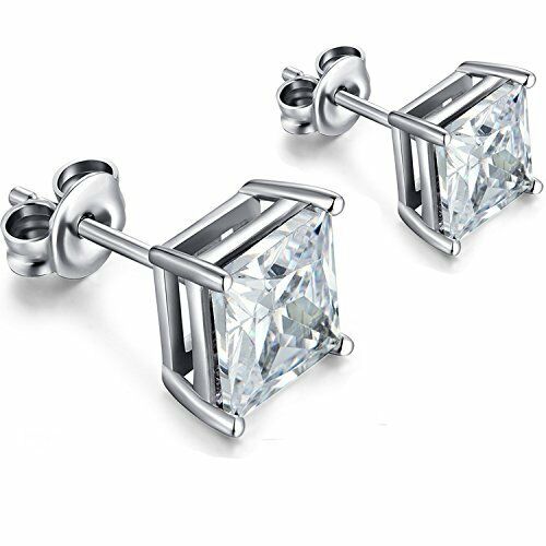 MEN DIAMOND EARRING