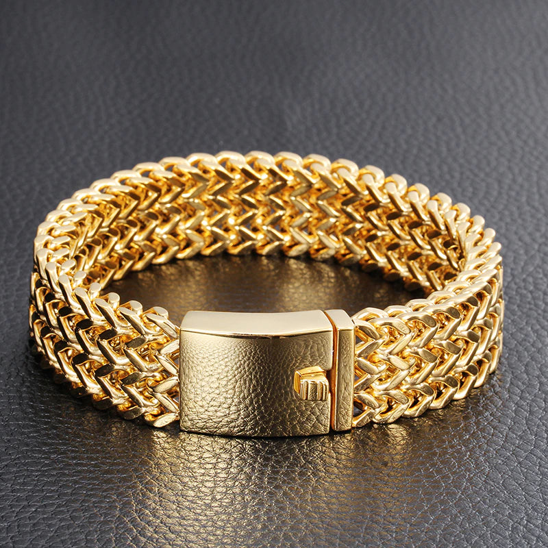 MEN GOLD BRACELET