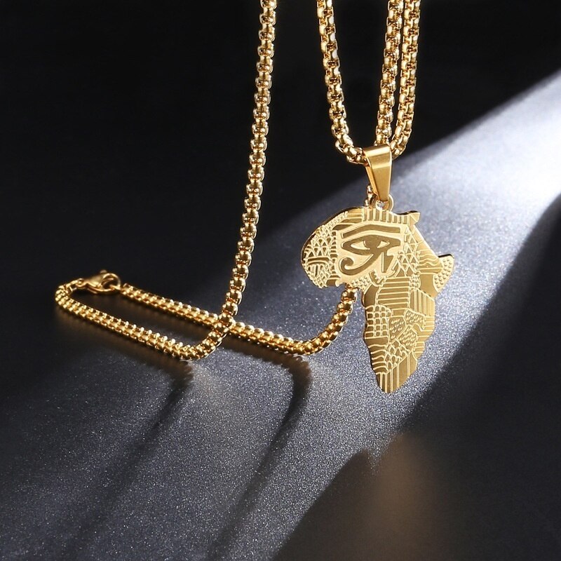 MEN GOLD PENDANT