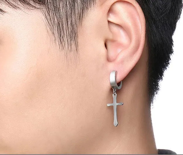 MEN SLIVER EARRING