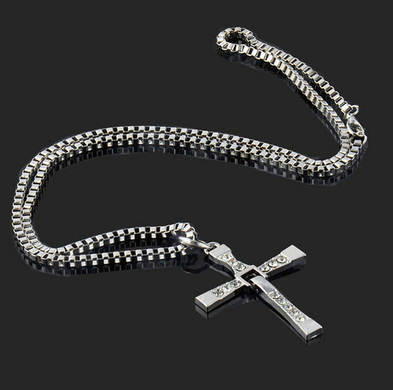 MEN SLIVER PENDANT