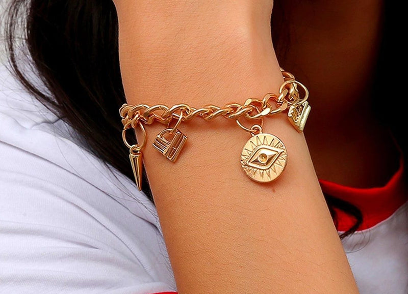 WOMEN GOLD BRACELET