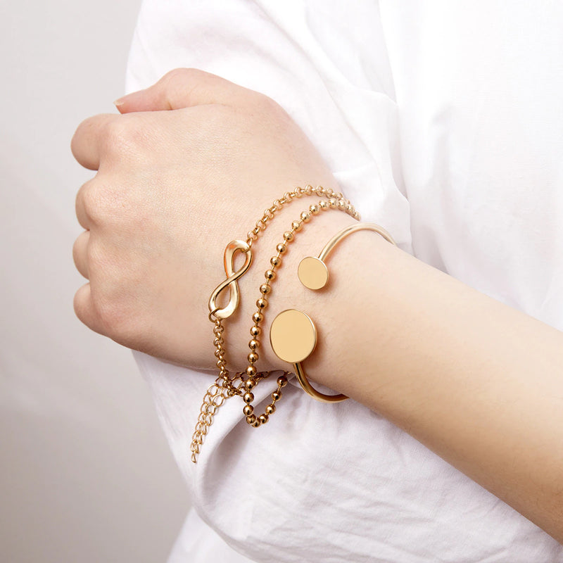 WOMEN GOLD BRACELET