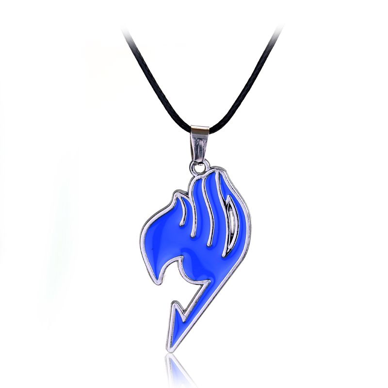 WOMEN SLIVER PENDANT